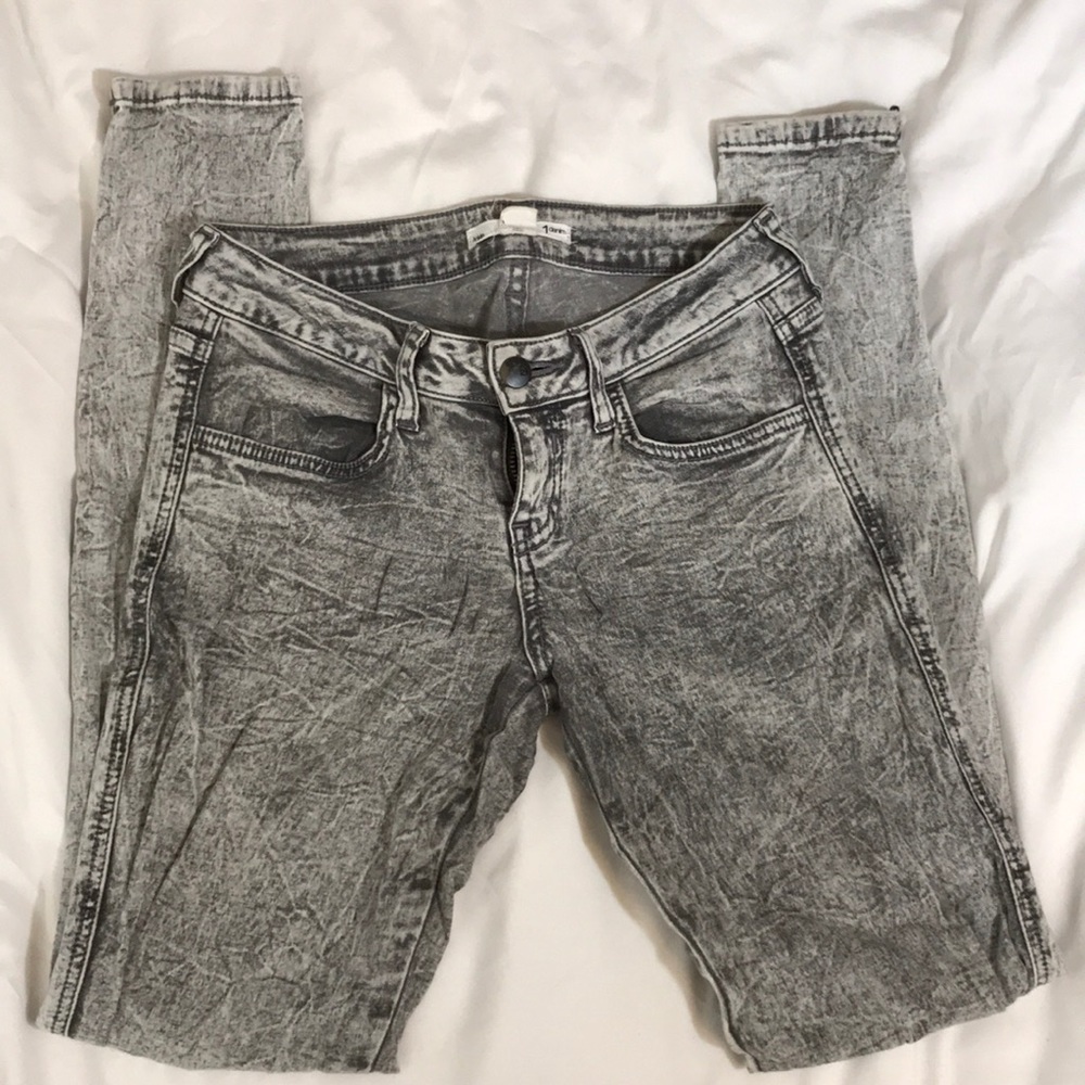 Distressed Skinny Jeans
